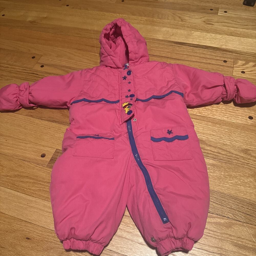Vtg Disney Winnie the Pooh Snow Suit Infant 12M Pink Hooded Snowsuit